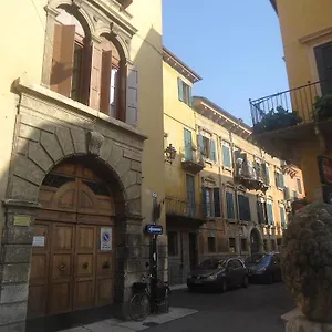 protezione-della-giovane-female-hostel.hotelinveneto.com/
