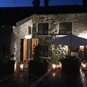 Relais San Filippo In Sogaglia Bed & Breakfast